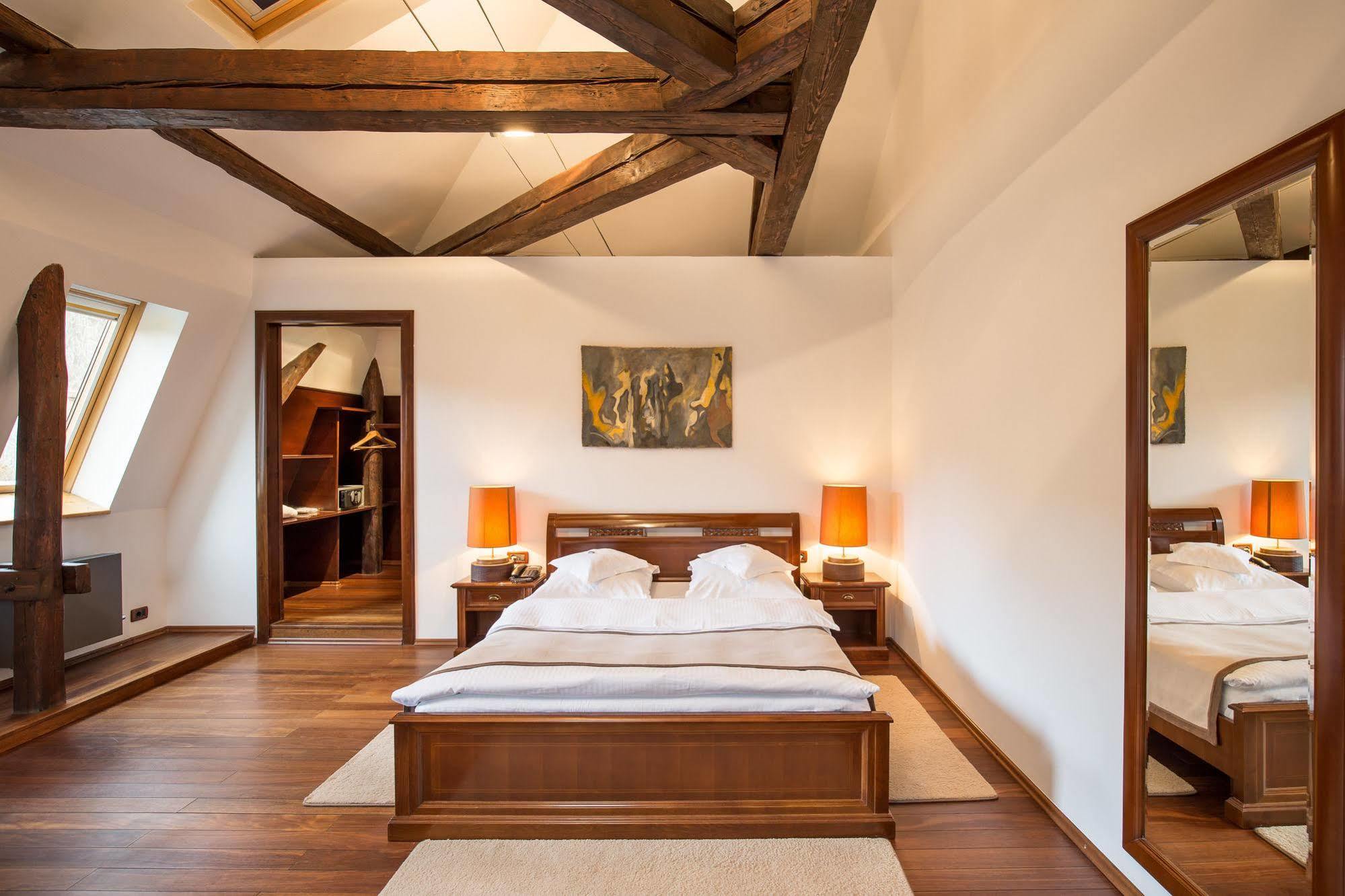 Villa Prato Brasov Ngoại thất bức ảnh